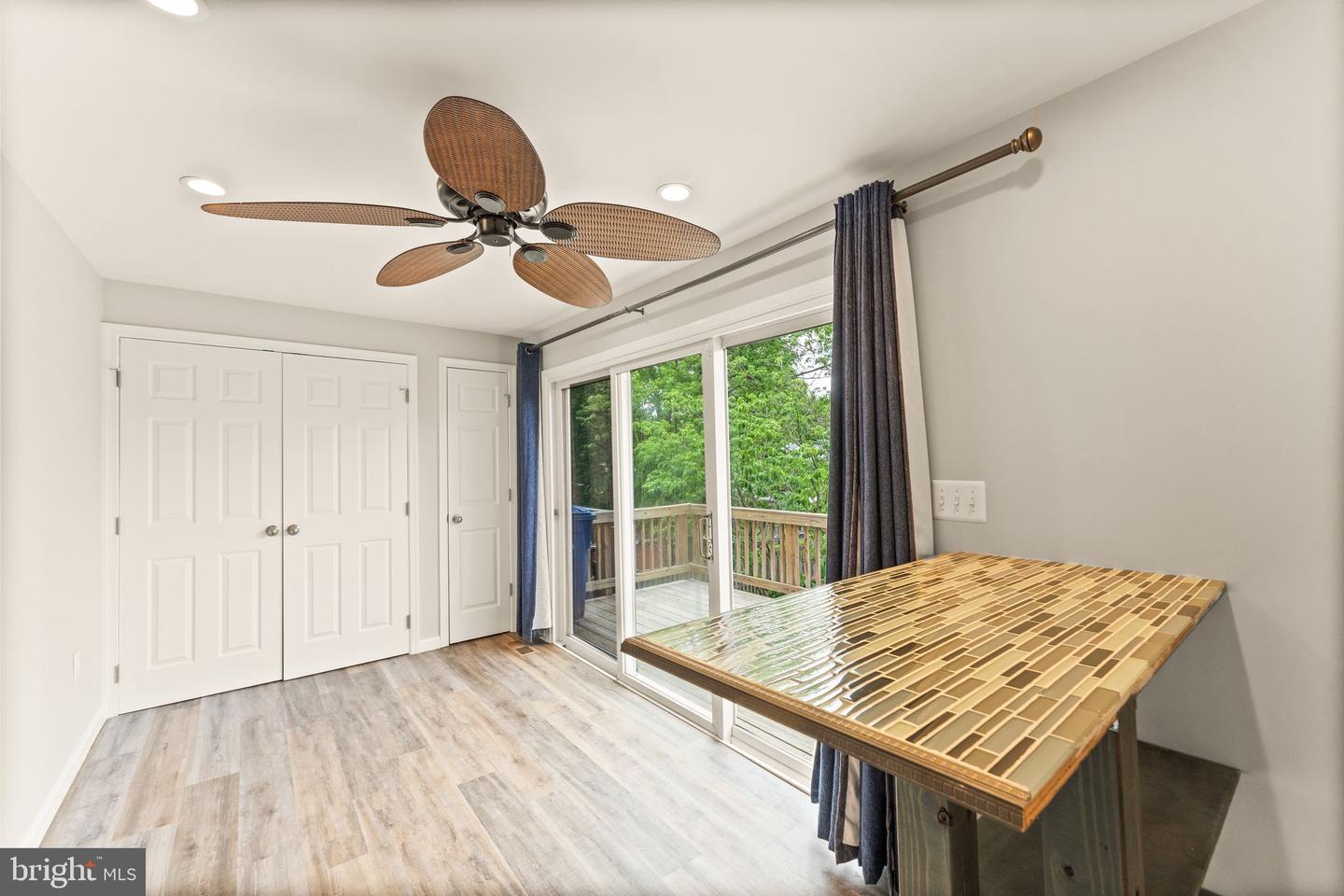 Photo 6 of 37 of 223 Roanoke Dr SE townhome