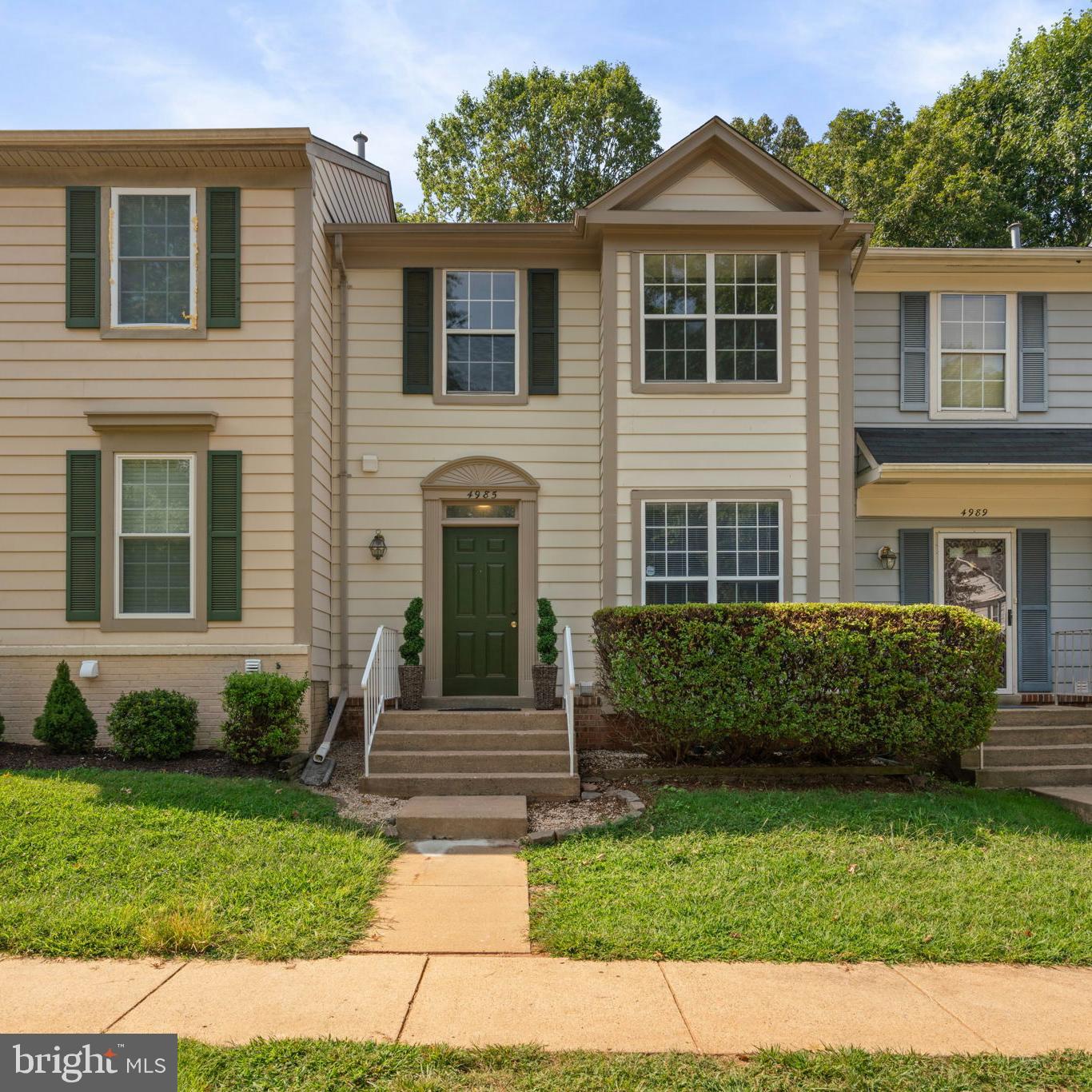 View Woodbridge, VA 22193 townhome