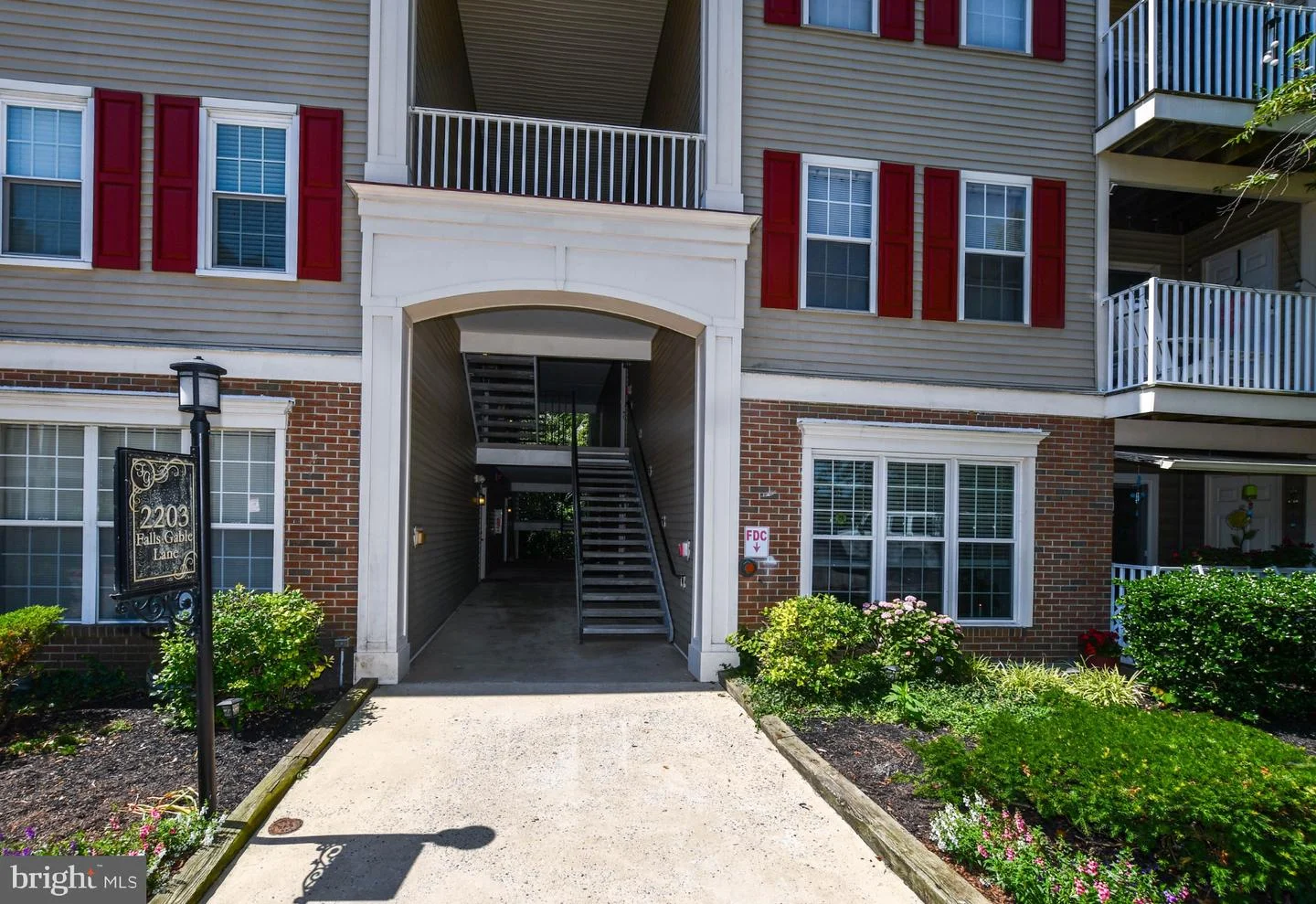 2203 Falls Gable Lane Unit B