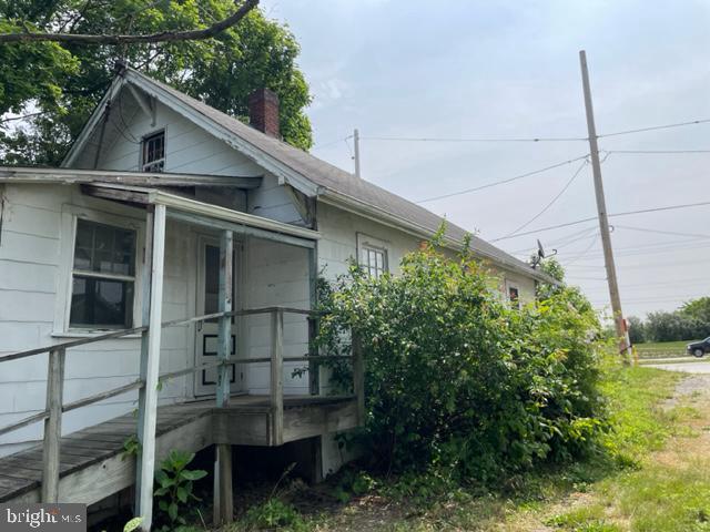 Photo 14 of 18 of 1172 Elkton Rd house