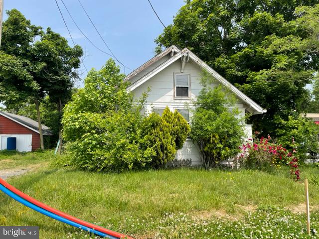 Photo 15 of 18 of 1172 Elkton Rd house