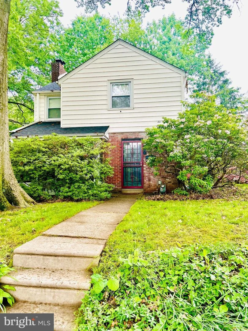 239 Glentay Avenue