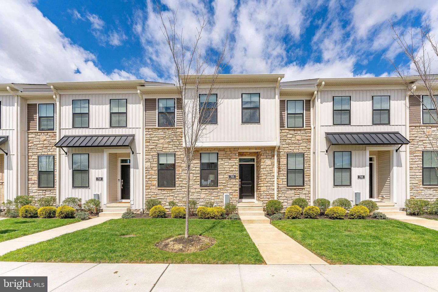 708 Hoopes Ln

                                                                             Media                                

                                    , PA - $598,000