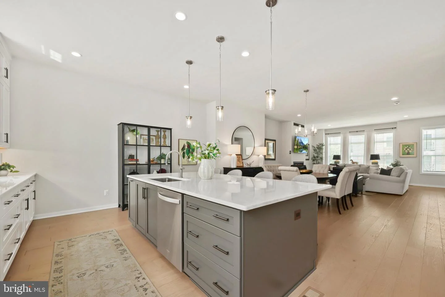 43909 Evelyn Path Terrace
