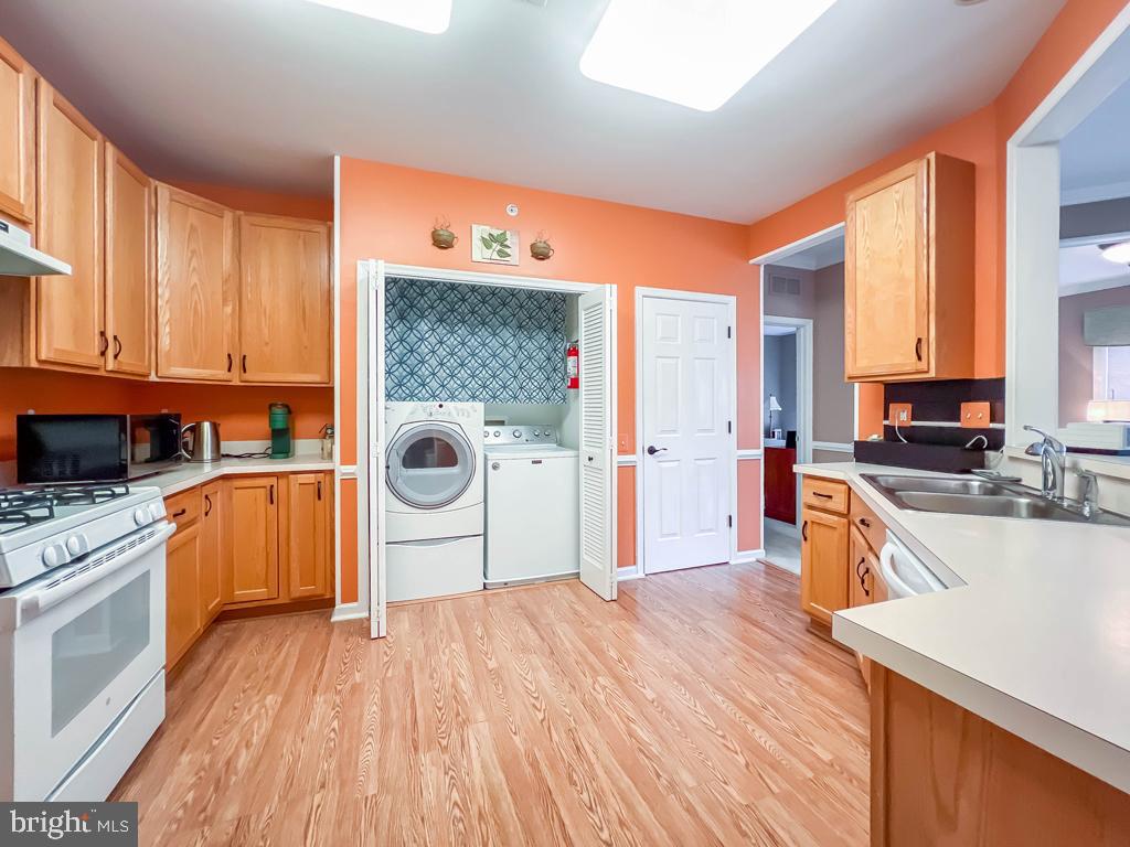 Photo 36 of 42 of 100 Beech Blvd #202 condo