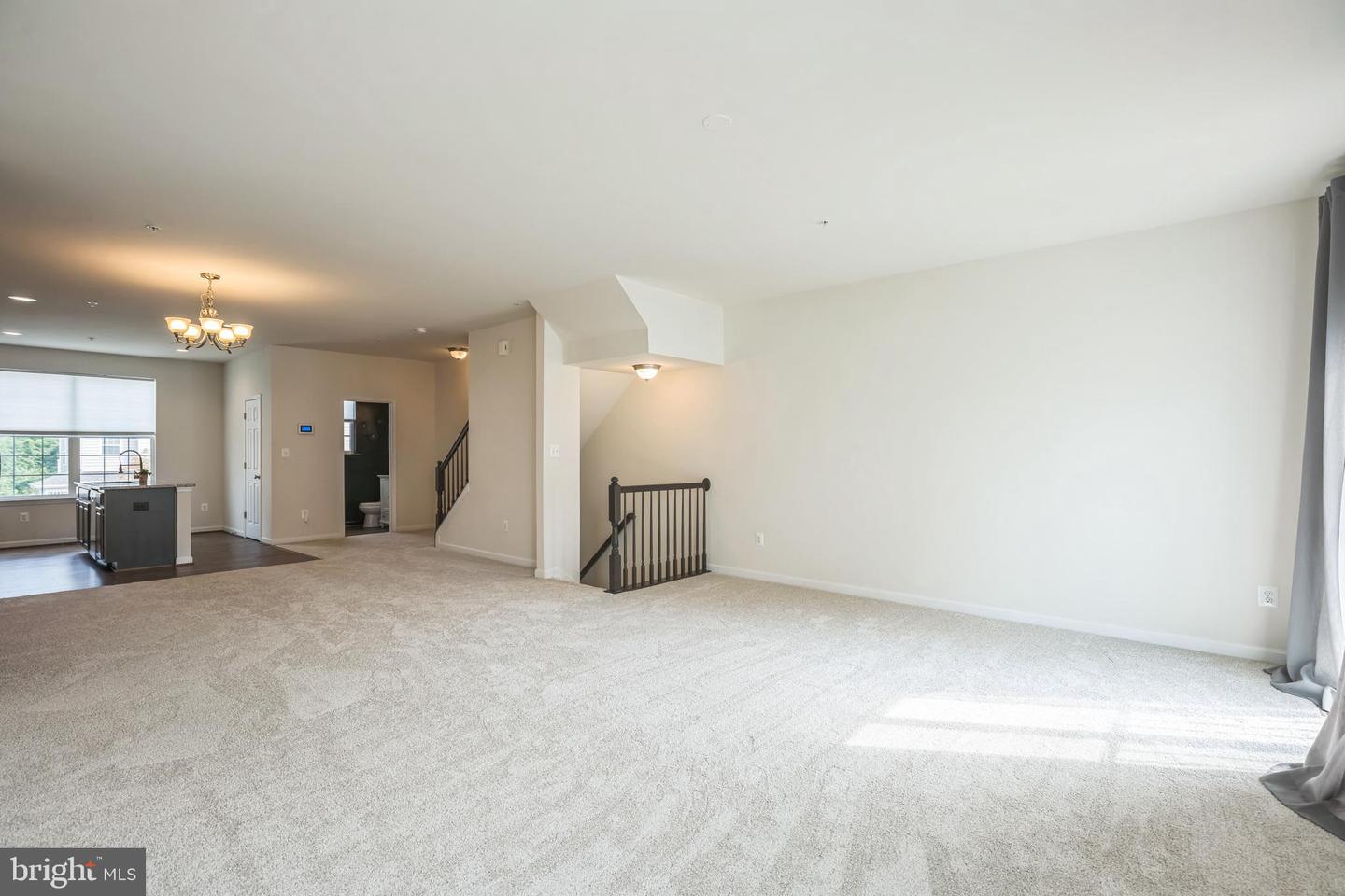 Photo 16 of 29 of 76 Clydesdale Ln townhome
