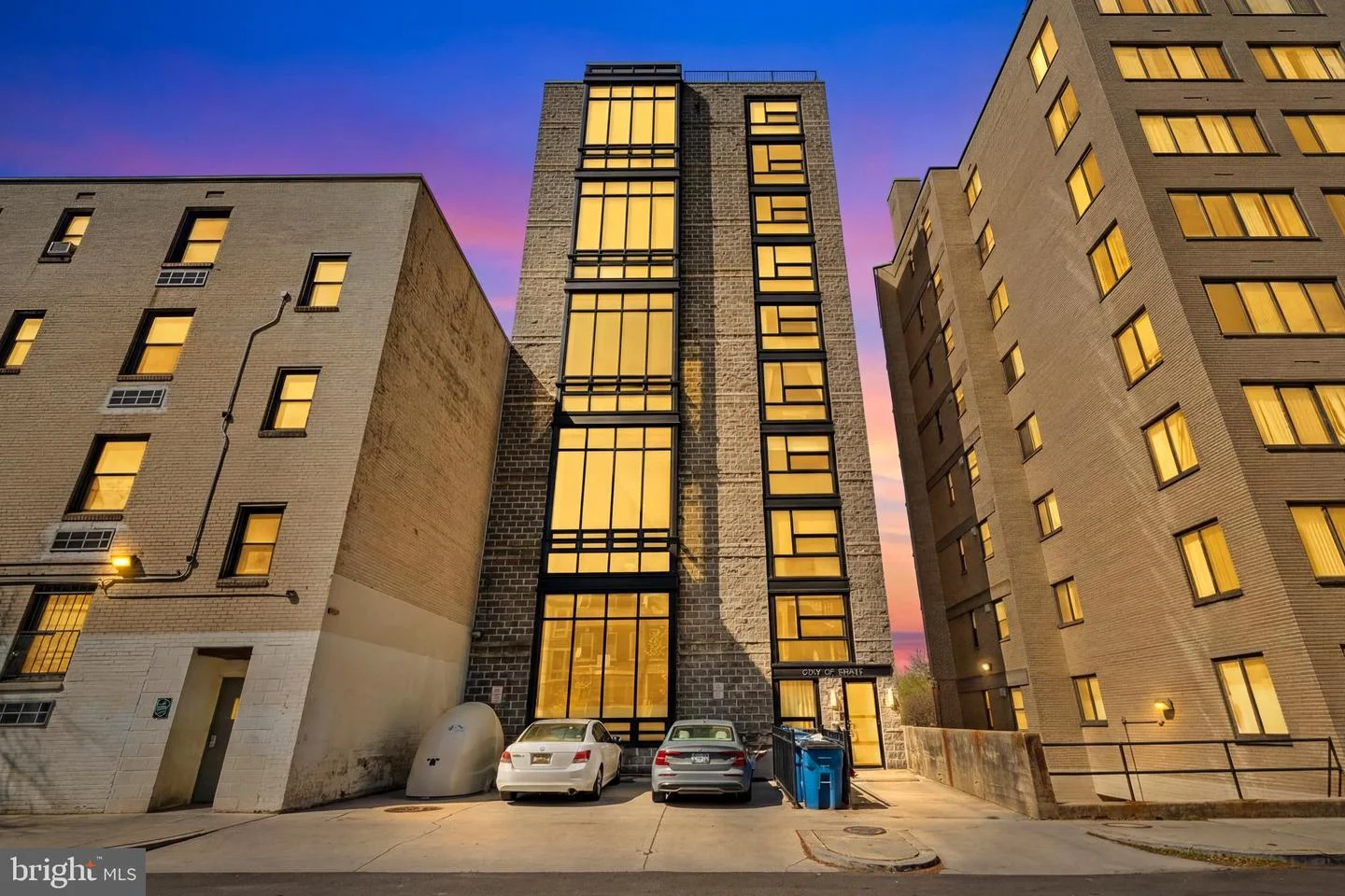 3039 16th Street NW Unit 302