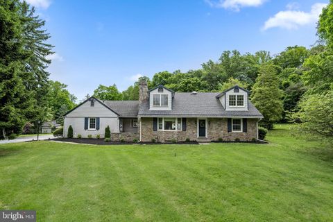 Single Family Residence in Newtown Square PA 3214 Saint Davids ROAD.jpg