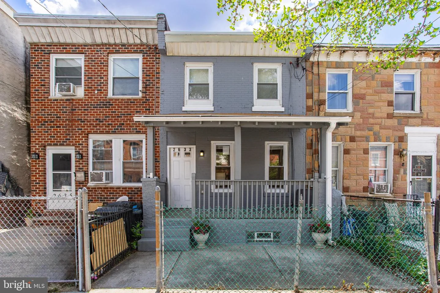 2633 Braddock Street