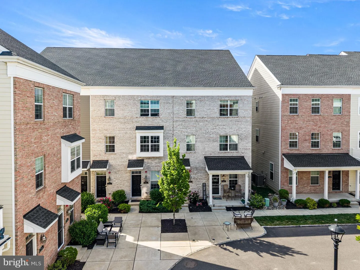 142 Fleet Court