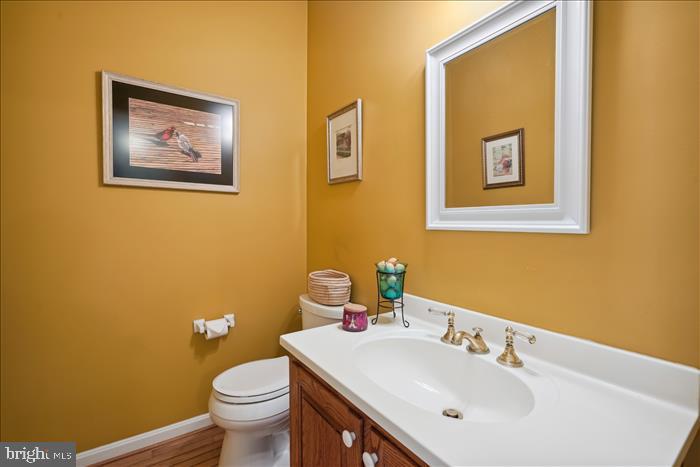 Photo 13 of 33 of 21818 Hazeltine Ct house