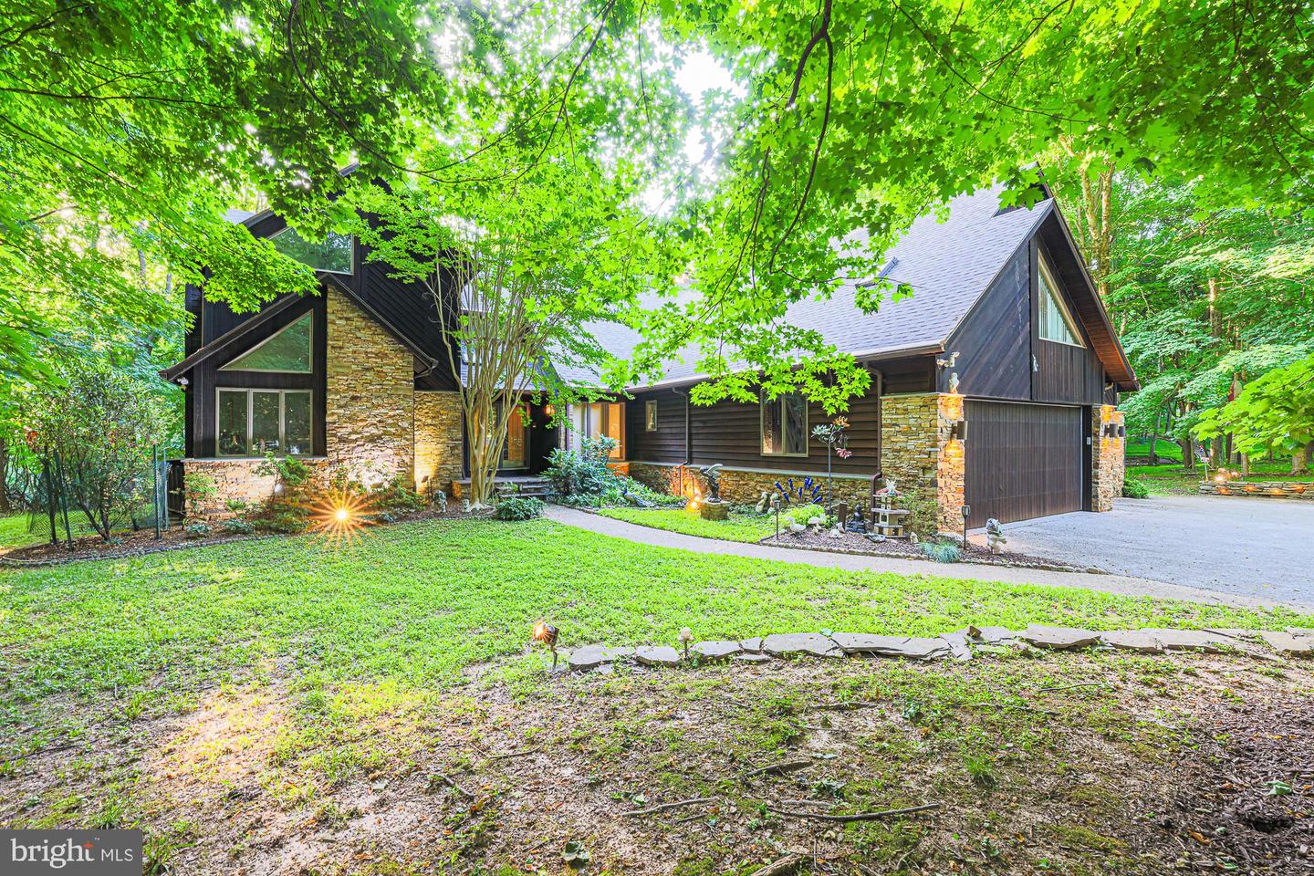 17 Montvieu Court, Cockeysville, MD, 21030