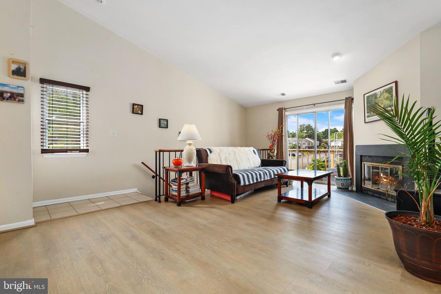 Photo 6 of 25 of 19935 Appledowre Cir #116 townhome