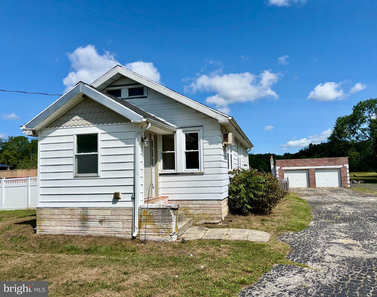 View Vineland, NJ 08360 house