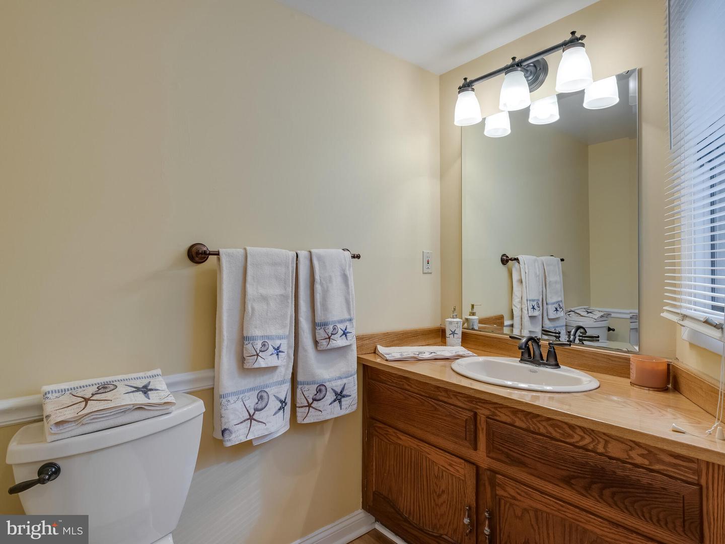 Photo 20 of 47 of 704 Westtown Cir townhome