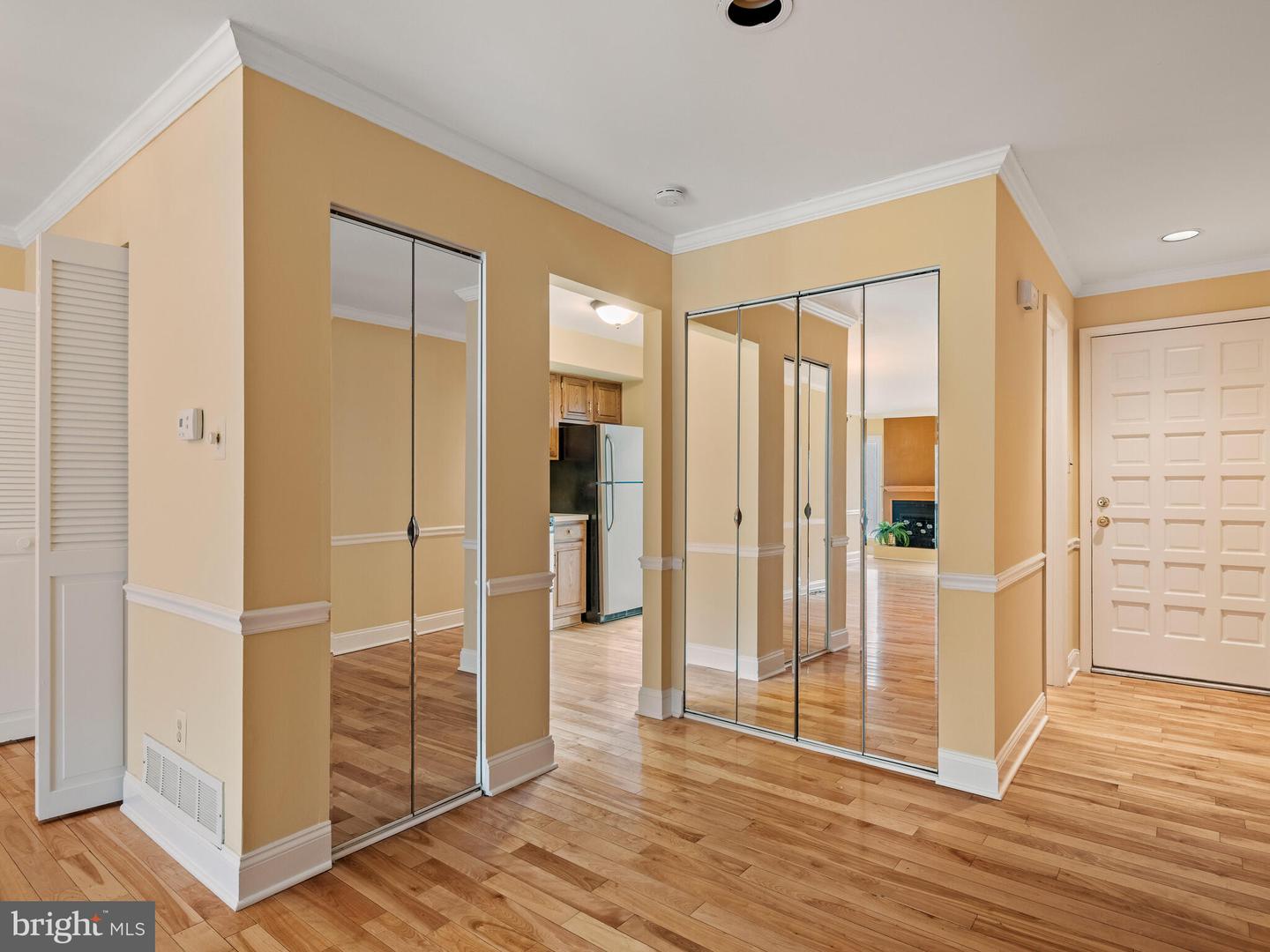 Photo 8 of 47 of 704 Westtown Cir townhome