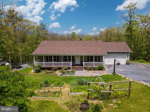 Single Family Residence in Strasburg VA 190 Deer Place COURT.jpg