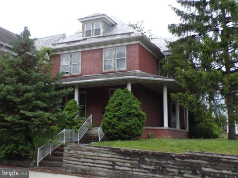 Single Family Residence in Cumberland MD 5 Virginia AVENUE.jpg