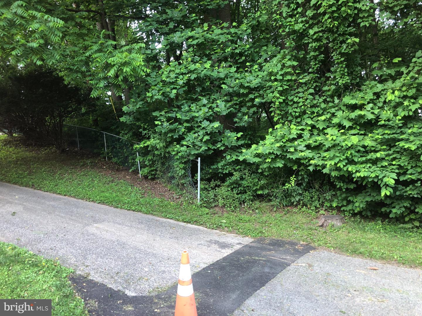 Photo 6 of 22 of Woodfield Rd Woodfield land