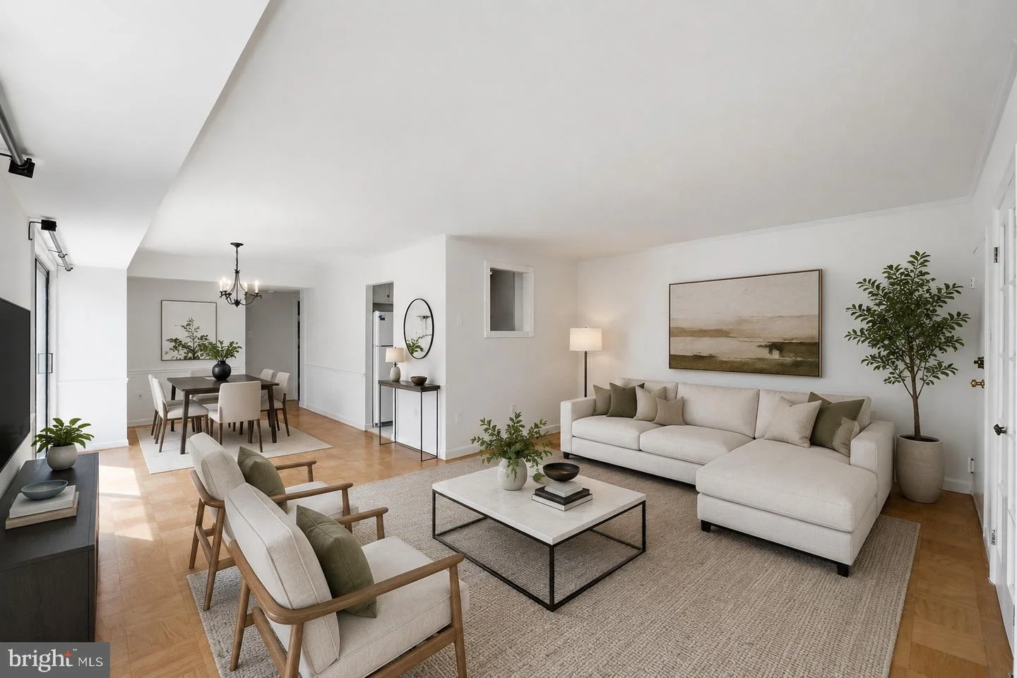 7611 Maple Avenue Unit 808