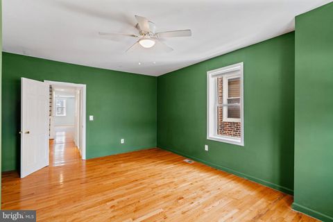 Townhouse in Philadelphia PA 2057 Susquehanna AVENUE 20.jpg