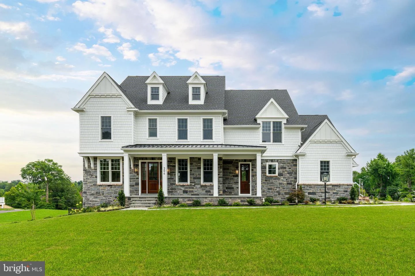 117 Lexington Manor Mnr