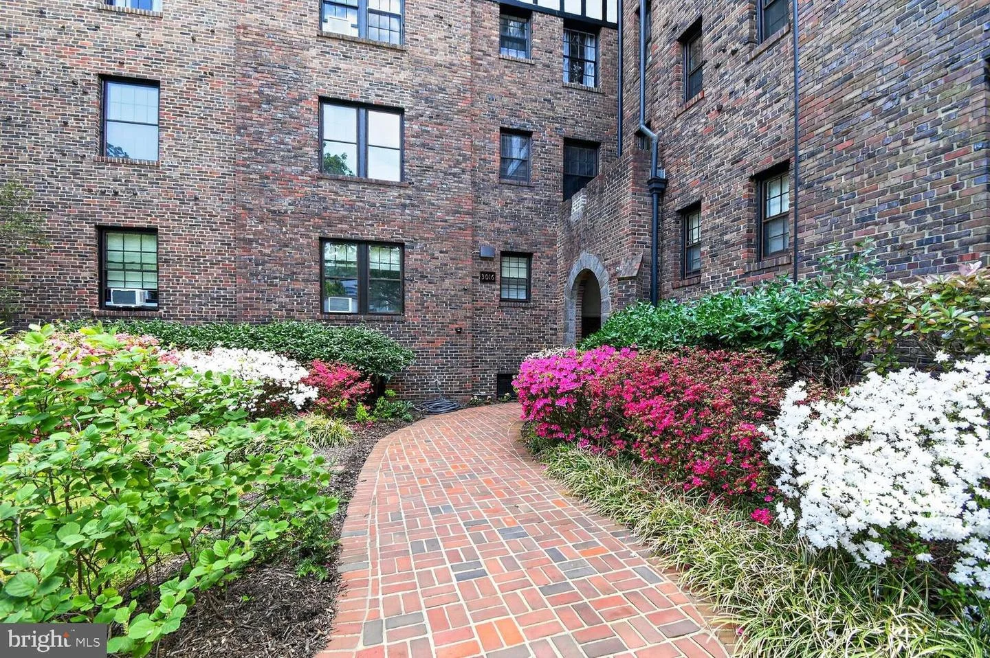 3016 Tilden Street NW Unit 403