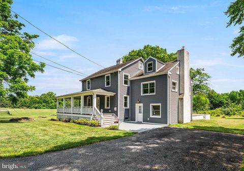 Single Family Residence in Media PA 43 van Leer AVENUE.jpg