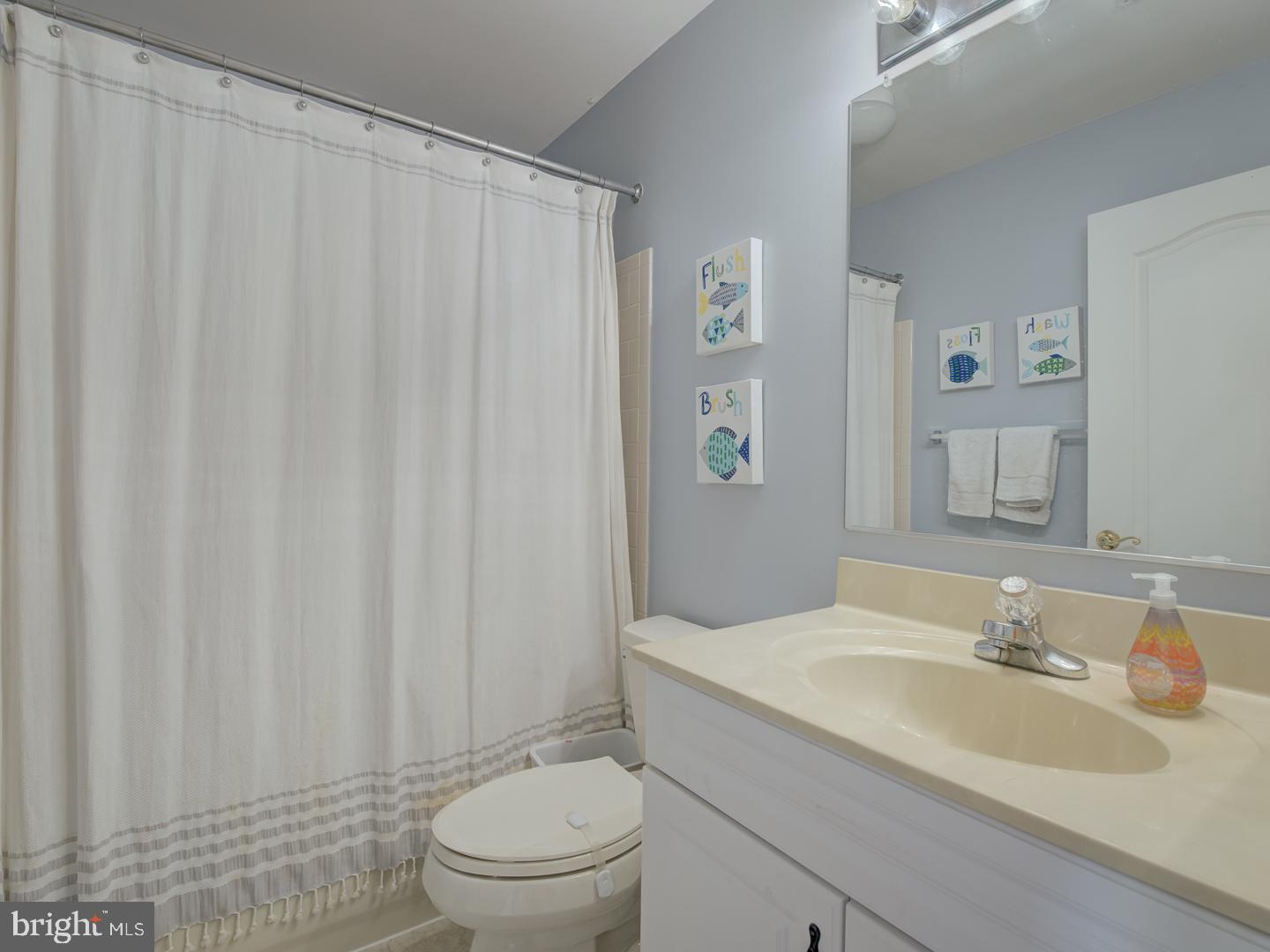 Photo 18 of 27 of 1910 Glenroths Dr townhome