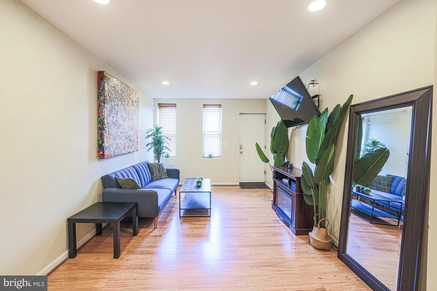 352 Woodyear Street