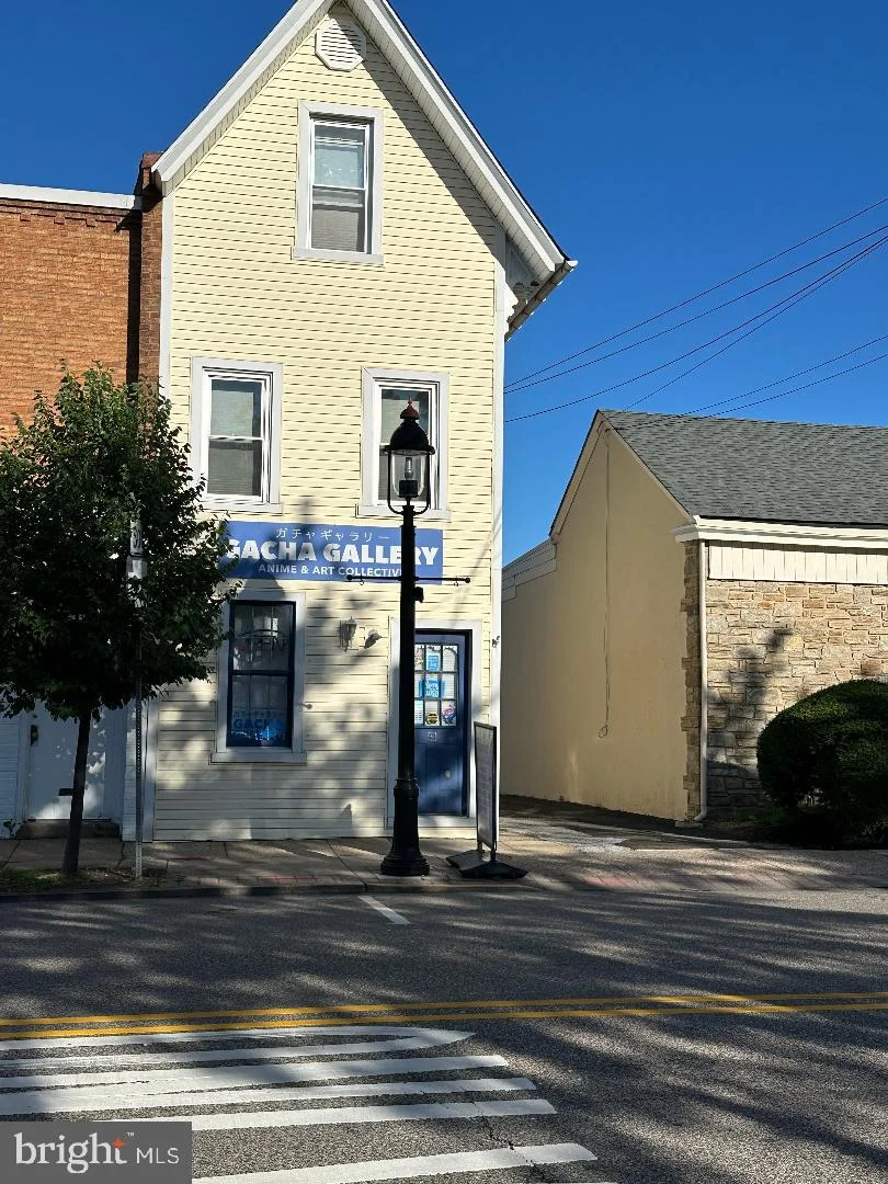 51 N York Road, Hatboro, PA, 19040