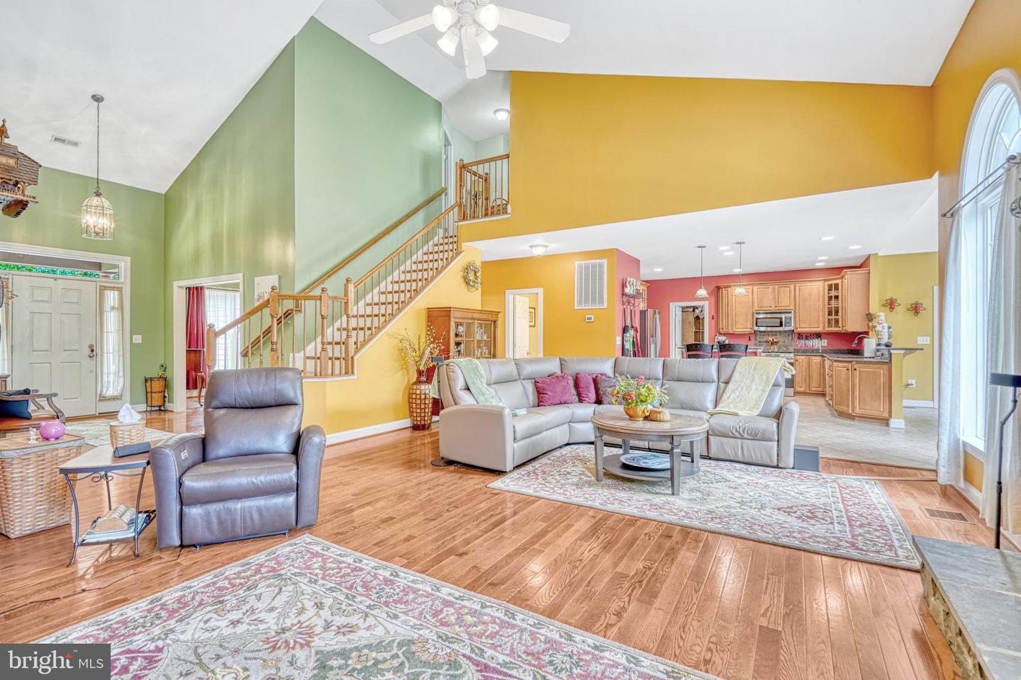 Photo 13 of 37 of 67 Willow Ridge Ct house
