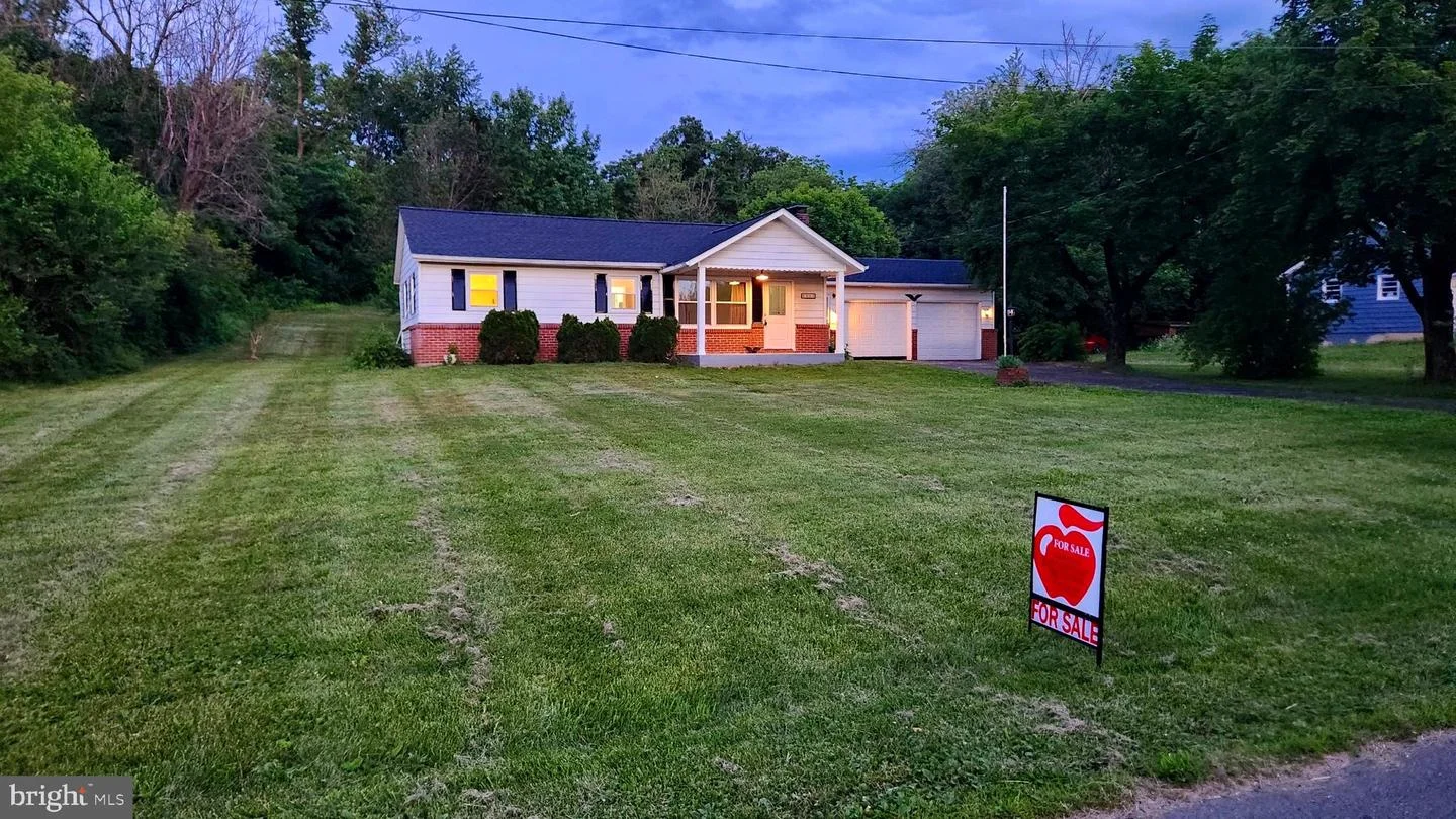 8803 Sharpsburg Pike, Fairplay, MD, 21733
