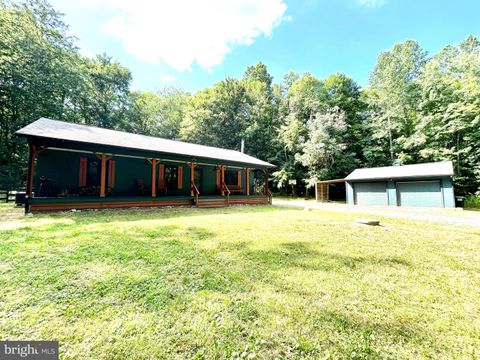 Single Family Residence in Fredericksburg VA 9807 Rapidan DRIVE.jpg