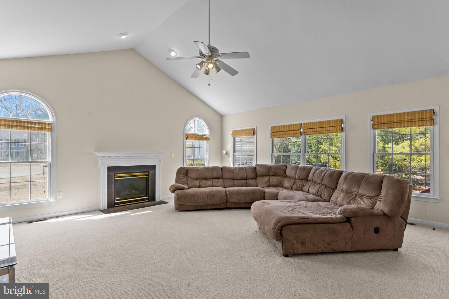 Photo 17 of 47 of 5101 Monarch Ct house