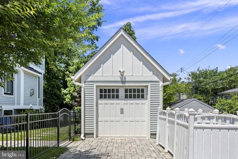 Single Family Residence in Arlington VA 1801 Bryan STREET 44.jpg