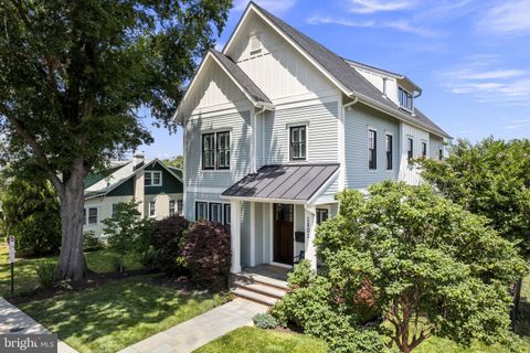 Single Family Residence in Arlington VA 1801 Bryan STREET.jpg