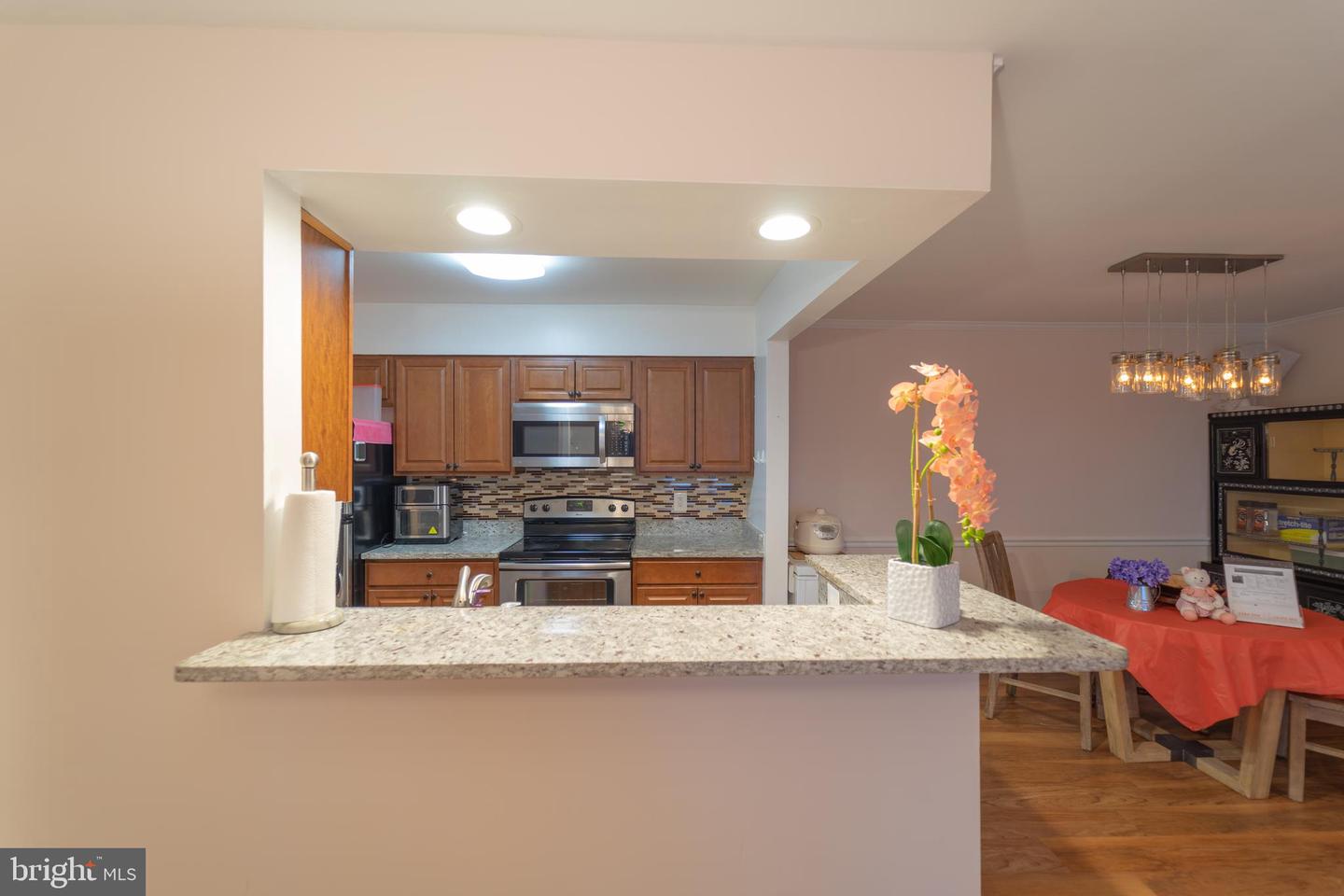 Photo 7 of 19 of 7717 Lafayette Forest Dr #85 condo