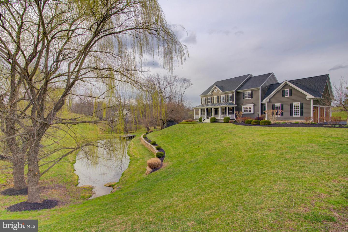 37220 Spruce Knoll Ct