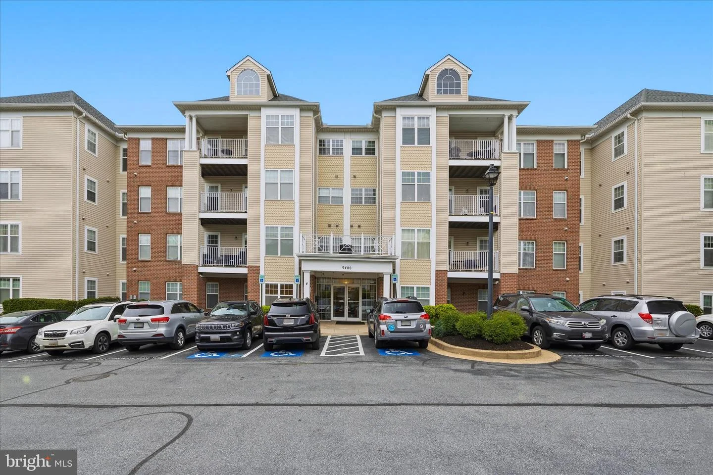 9400 Wordsworth Way Unit 204