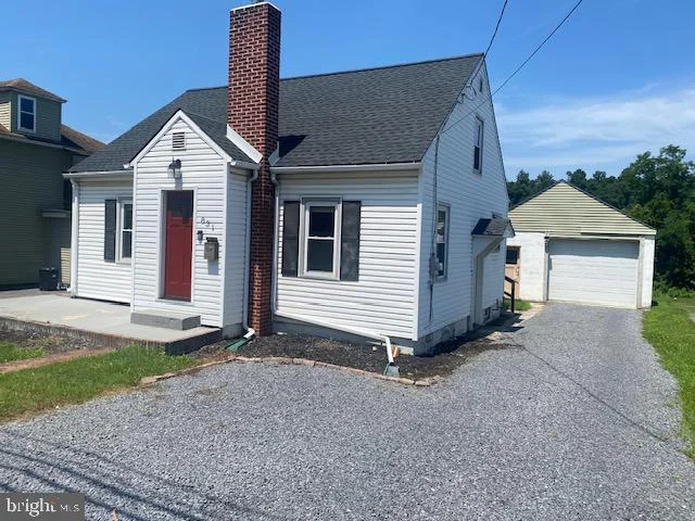 831 E Walnut Street St, Lewistown, PA, 17044