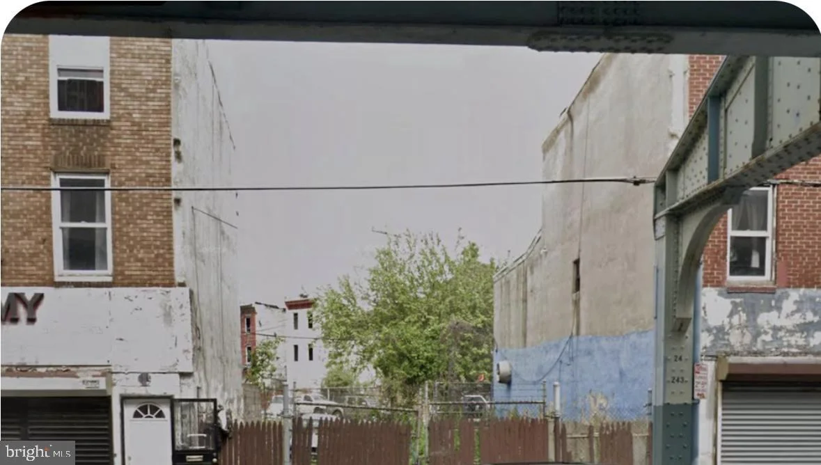 2462 Kensington Avenue