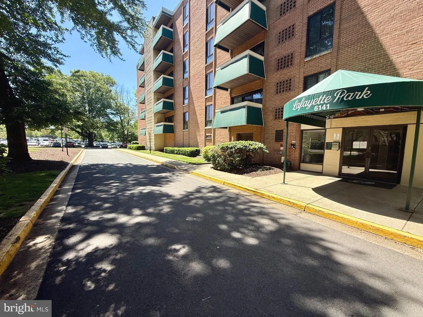 6141 Leesburg Pike Unit 404
