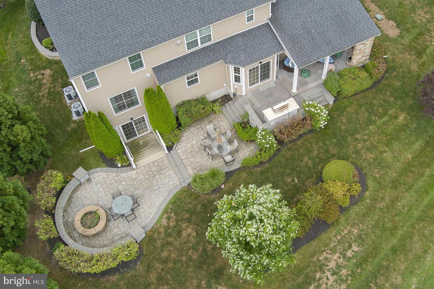 Photo 79 of 79 of 615 Foothill Dr house