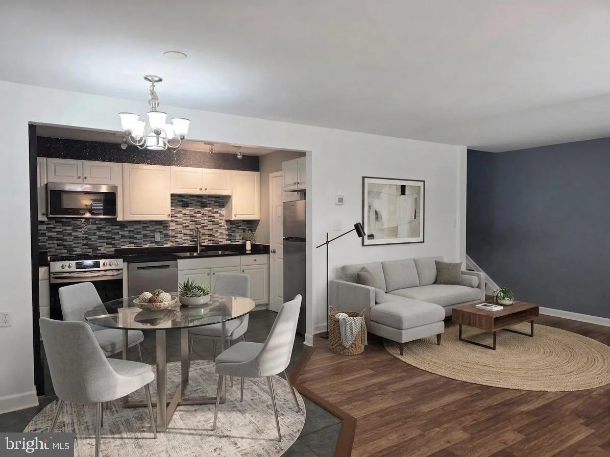 9655 Homestead Court Unit L