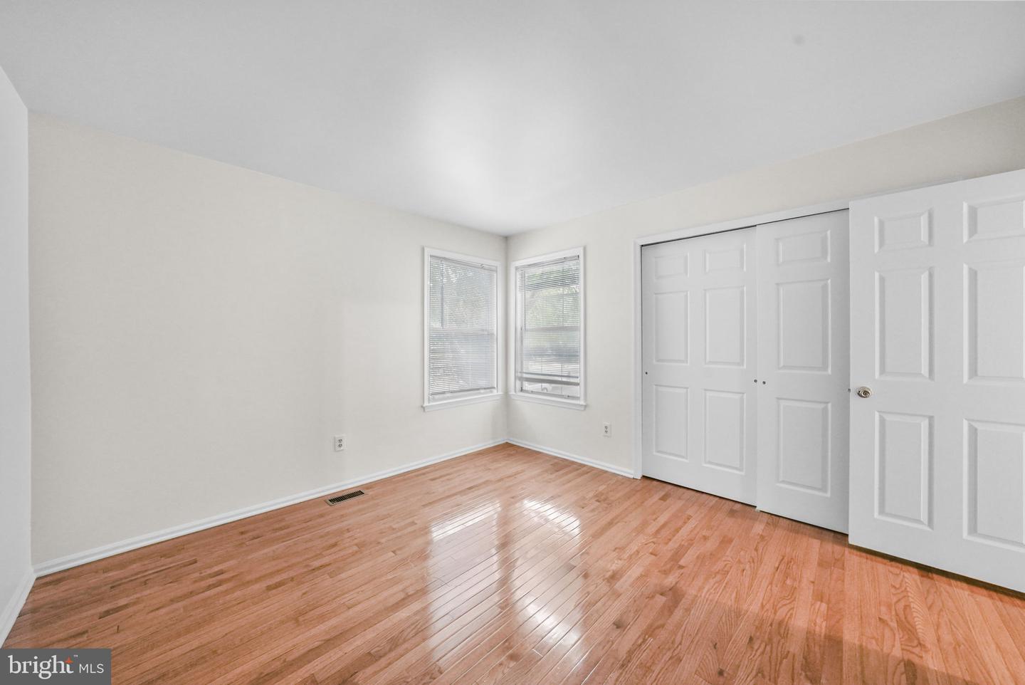 Photo 19 of 26 of 15 Heath Ct townhome