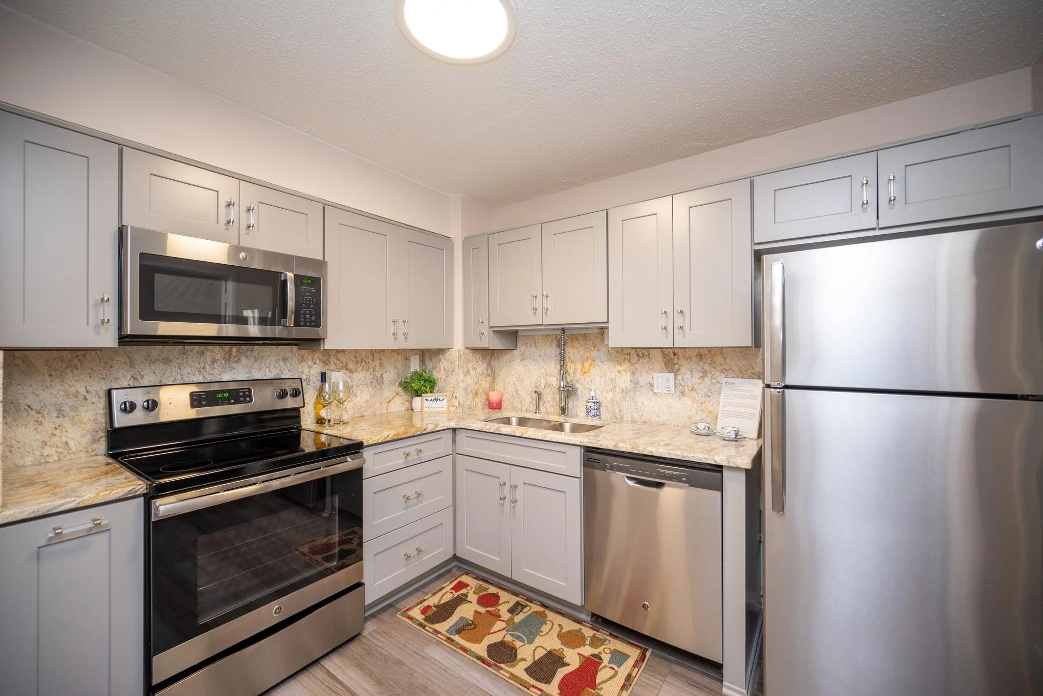 15100 Interlachen Drive Unit 4-110
