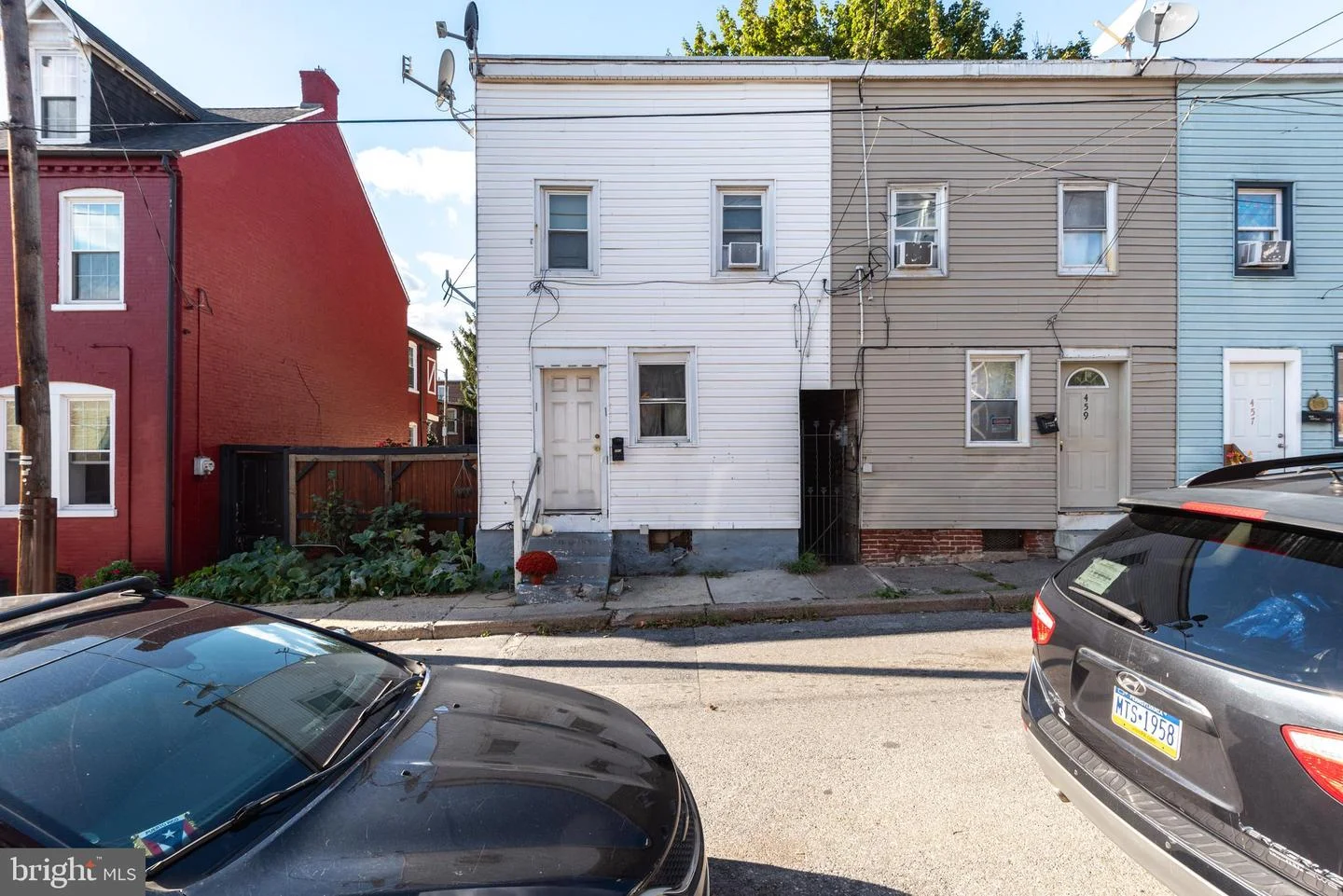 461 Lafayette Street