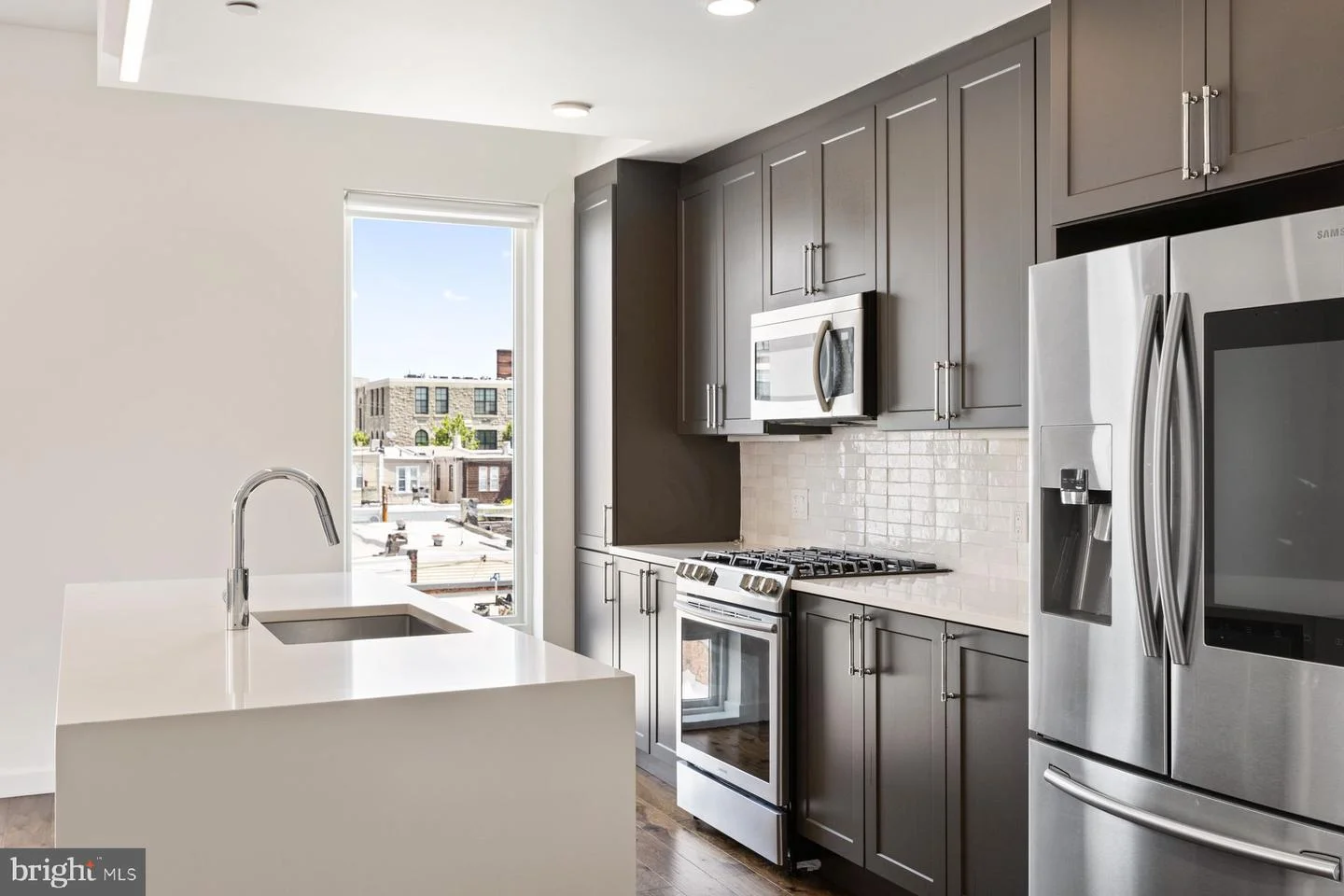 1501 N 31st Street Unit PH4