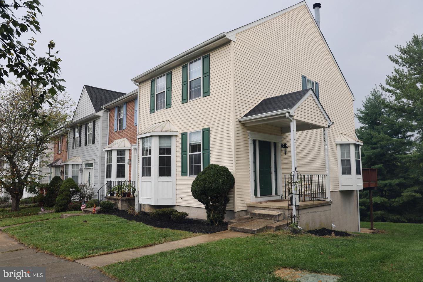 View Catonsville, MD 21228 townhome